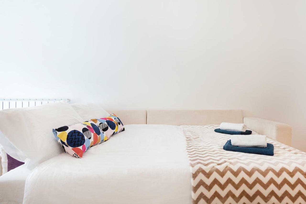 Cute And Sunny Studio In Zagreb With Balcony & Free Parking Dış mekan fotoğraf