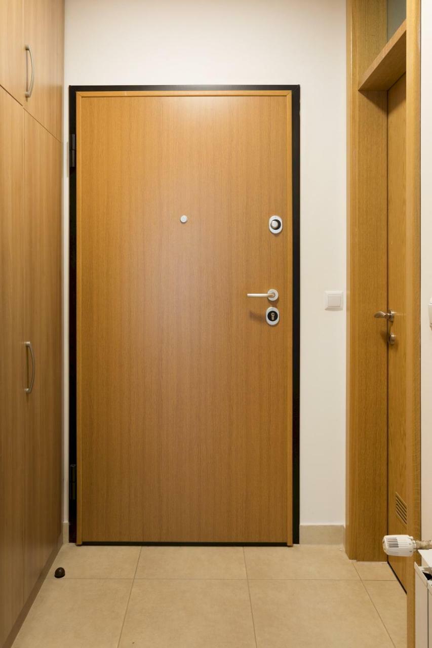 Cute And Sunny Studio In Zagreb With Balcony & Free Parking Dış mekan fotoğraf